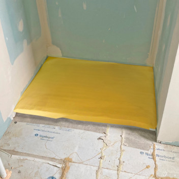 Shower Tray Protection - Tecdura Stickymat FR (1.1mm x 1.04m x 50m)
